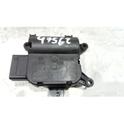 MOTOR APERTURA TRAMPILLAS CLIMATIZADOR 0132801341 