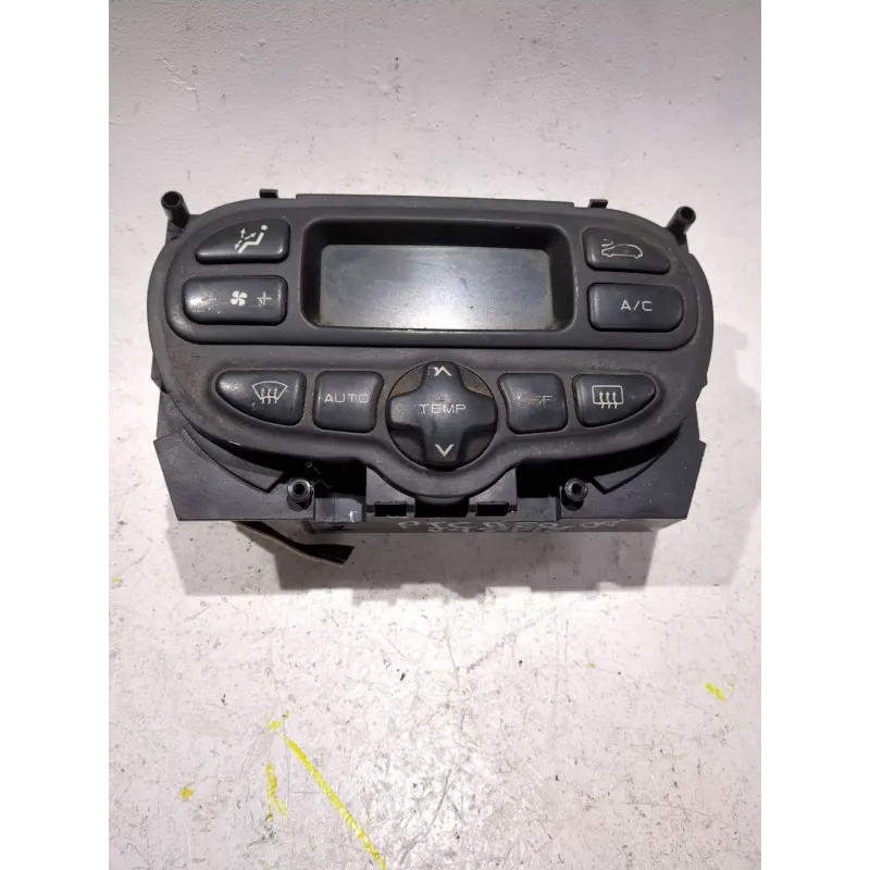 Recambio de mando climatizador para citroën xsara picasso (1999) 1.6 hdi referencia OEM IAM 96514030XT  