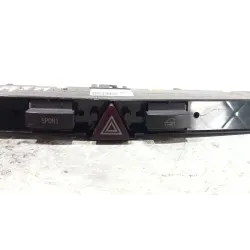 Recambio de interruptor luces emergencia para opel astra h (a04) 1.4 (l48) referencia OEM IAM 03758070  