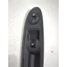 Recambio de botonera puerta delantera derecha para renault clio ii (bb_, cb_) 1.5 dci referencia OEM IAM 8200084005  