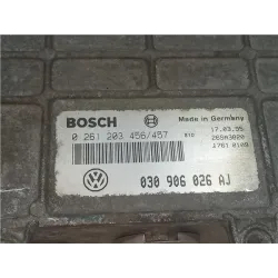 Recambio de centralita inyeccion para volkswagen polo iii (6n1)(09.1994) 64 1.9 d referencia OEM IAM 030906026AJ  