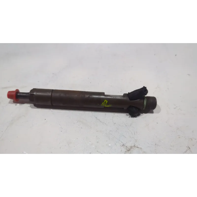 Recambio de inyector para ford focus (daw, dbw) 1.8 turbo di / tddi referencia OEM IAM JBB01702D  