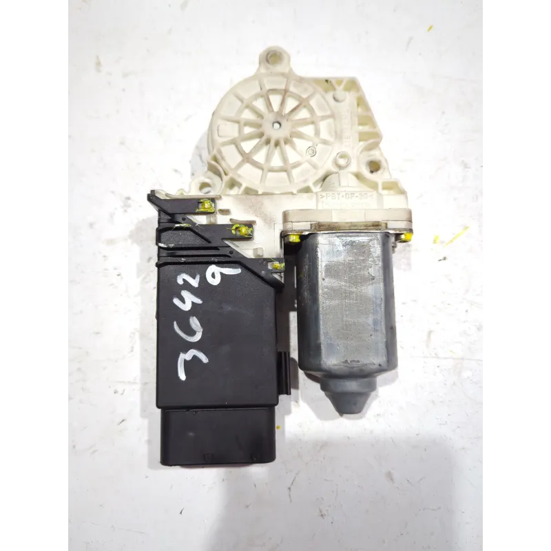 Recambio de motor elevalunas delantero derecho para seat toledo (1m2)(03.1999) 1.6 referencia OEM IAM 9776101434202  