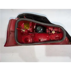 Recambio de piloto trasero derecho para peugeot 106 (s2)(04.1996) 1.1 i referencia OEM IAM LPTG123  