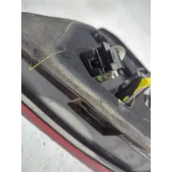 Recambio de piloto porton trasero derecho para mercedes-benz clase e 651 924 referencia OEM IAM A2128200864  