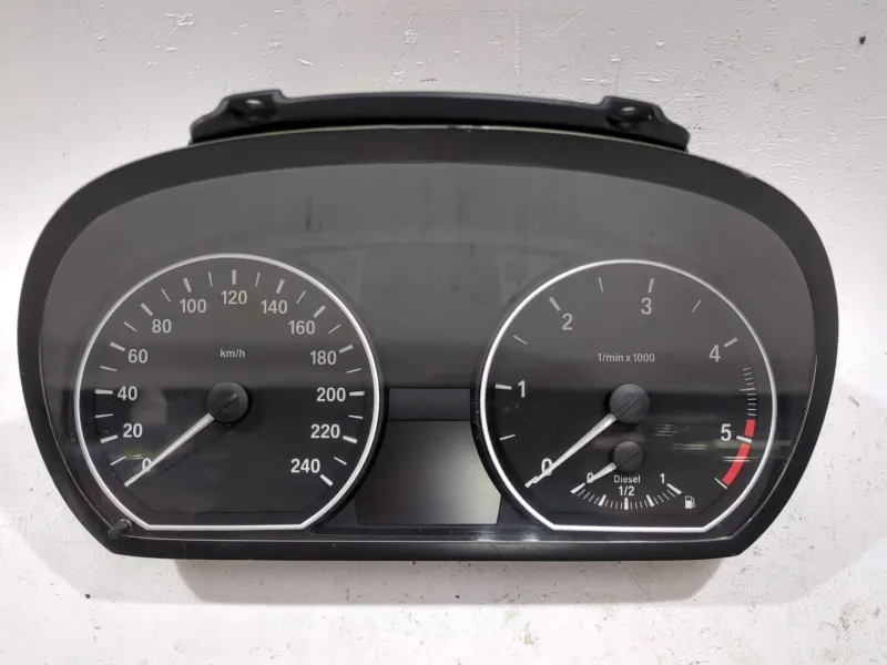 Recambio de cuadro completo para bmw 1 (e81) 118 d referencia OEM IAM 102495293 918704602  