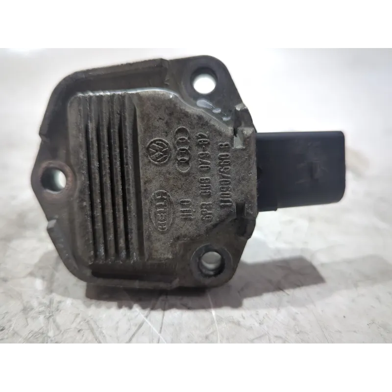 Recambio de sensor para volkswagen golf iv (1j1) 1.8 referencia OEM IAM 1J0907660B  