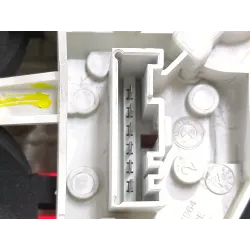 Recambio de piloto trasero derecho para bmw 1 (e81) 118 d referencia OEM IAM 716485605  
