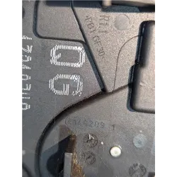 Recambio de cerradura puerta delantera derecha para opel astra h berlina (2004) 1.6 referencia OEM IAM 13210749QG  
