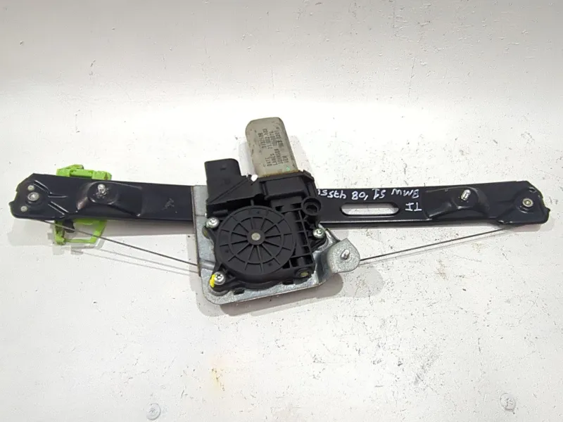 Recambio de mecanismo elevalunas trasero izquierdo para bmw 1 (e81) 118 d referencia OEM IAM 71002603 9030221  