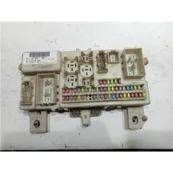 Recambio de caja fusibles/rele para ford focus berlina (cap)(08.2004) 2.0 ghia [2,0 ltr. - 100 kw tdci cat] referencia OEM IAM 4