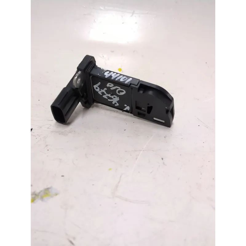 Recambio de caudalimetro para toyota avensis (_t25_) 2.0 d-4d (adt250_) referencia OEM IAM 2220426010  
