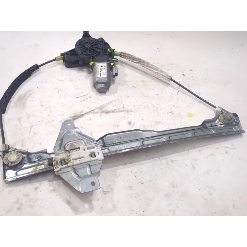 Recambio de elevalunas delantero izquierdo para citroën c-elysee (dd_) 1.5 bluehdi 100 referencia OEM IAM 9677416980  