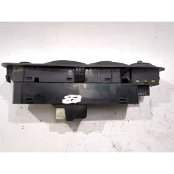 Recambio de mando elevalunas delantero izquierdo para hyundai accent 1.5 crdi referencia OEM IAM 820W10270  