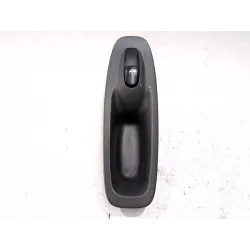 Recambio de mando elevalunas delantero derecho para hyundai accent 1.5 crdi referencia OEM IAM 621W04620  