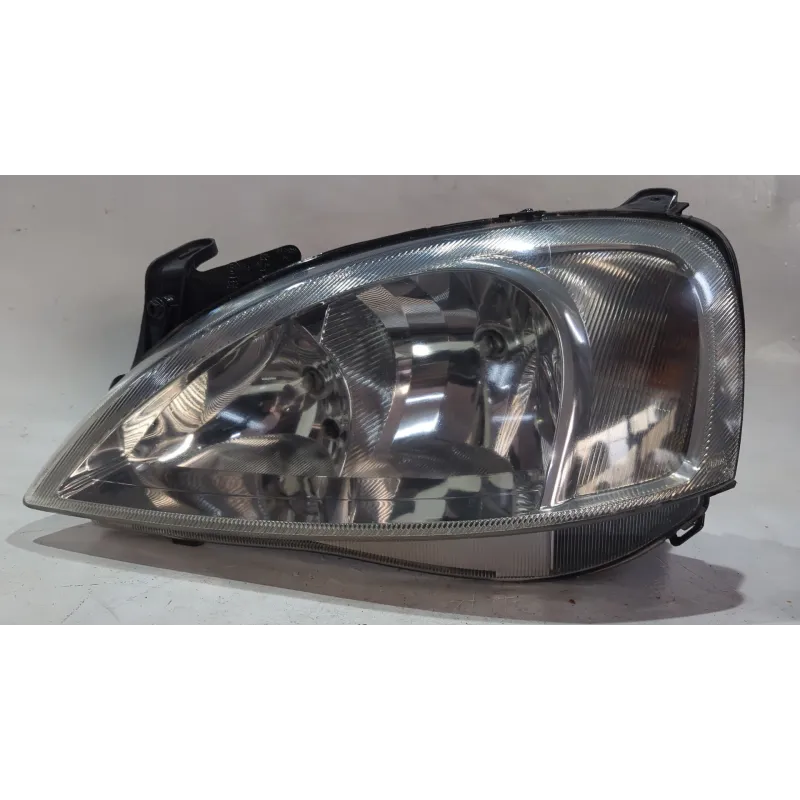 Recambio de faro delantero izquierdo para opel corsa c (2000) 1.4 referencia OEM IAM 9196231  