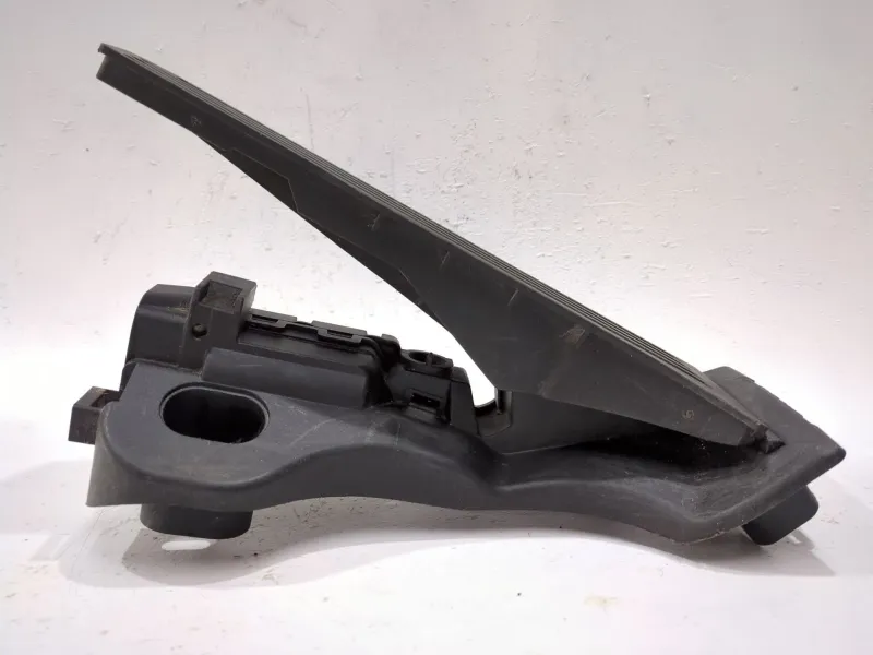 Recambio de potenciometro pedal para seat leon (1p1) 2.0 tdi referencia OEM IAM 1K1721503P  