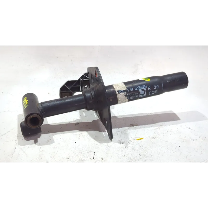 Recambio de refuerzo paragolpes delantero para bmw 5 (e39) 530 d referencia OEM IAM 51118159360  