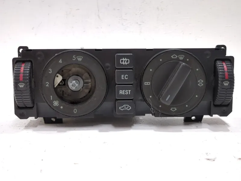Recambio de mando climatizador para mercedes-benz clase c (w202) c 180 (202.018) referencia OEM IAM 2028300685  