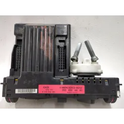 Recambio de mando climatizador para mercedes-benz clase c (w202) c 180 (202.018) referencia OEM IAM 2028300685  