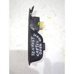 Recambio de mando elevalunas delantero izquierdo para renault captur 1.5 dci referencia OEM IAM 829614619R  