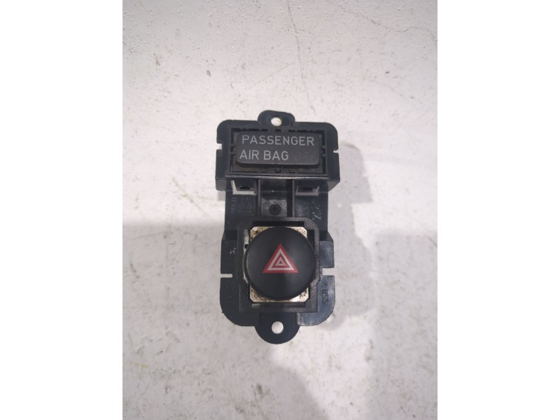 Recambio de boton emergencia para seat leon (1p1)(05.2005) 1.6 reference [1,6 ltr. - 77 kw tdi] referencia OEM IAM 1P0863849  