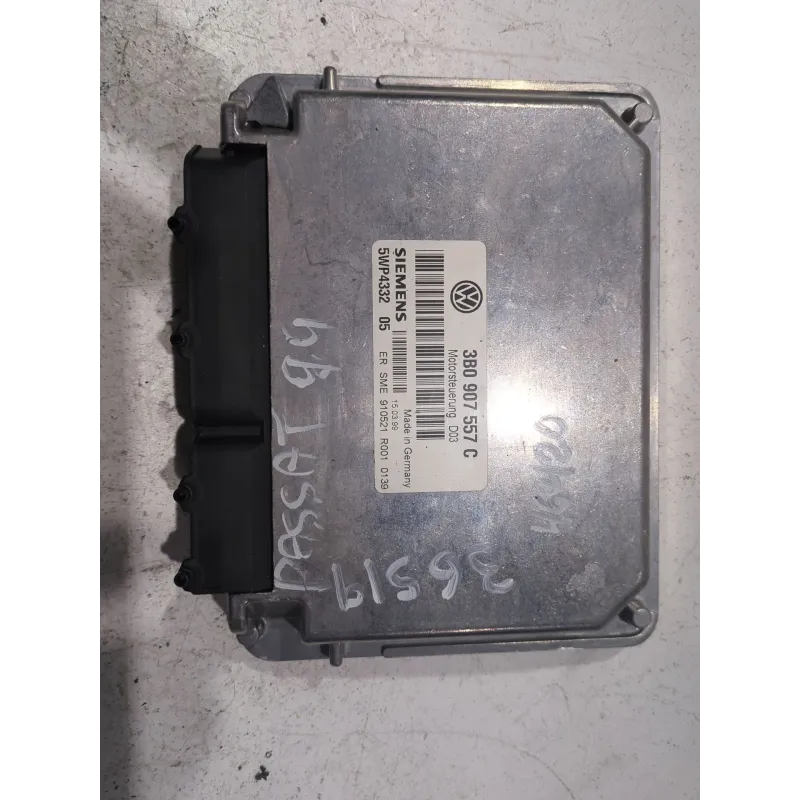 Recambio de centralita inyeccion para volkswagen passat b5 (3b2) 1.6 referencia OEM IAM 3B0907557C  