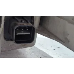 Recambio de faro delantero derecho para hyundai h100 furgón 2.5 d referencia OEM IAM 1012395  