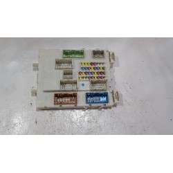 CAJA FUSIBLES/RELE 30s51945 