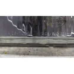Recambio de faro delantero izquierdo para mercedes-benz mb 120 2.4 d referencia OEM IAM 201960228  