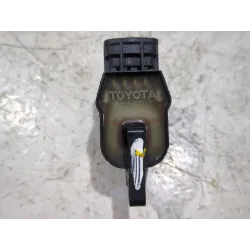 Recambio de bobina encendido para toyota avensis monovolumen (t22)(1998) 2.0 sol [2,0 ltr. - 94 kw 16v cat] referencia OEM IAM 9