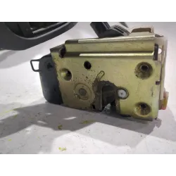 Recambio de cerradura puerta trasera derecha para citroën c3 (09.2009) 1.4 hdi 70 referencia OEM IAM   