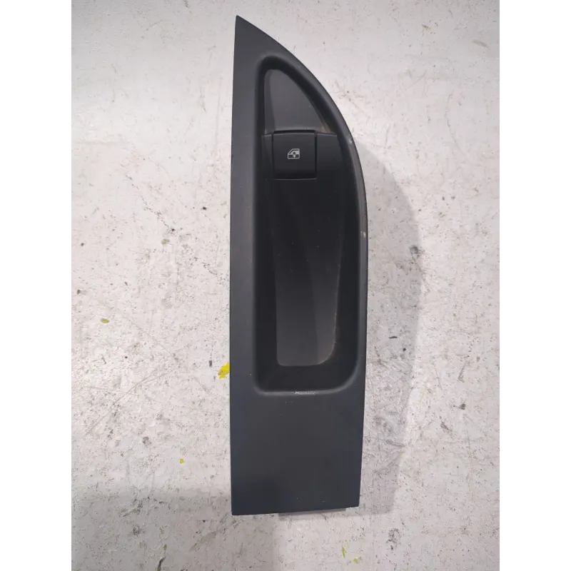 Recambio de botonera puerta trasera derecha para opel astra j (p10) 2.0 cdti (68) referencia OEM IAM 13258639  
