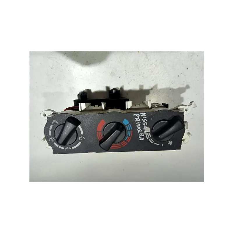 Recambio de mandos climatizador para nissan primera berlina (p11)(05.1996) 2.0 td referencia OEM IAM 7040230732  