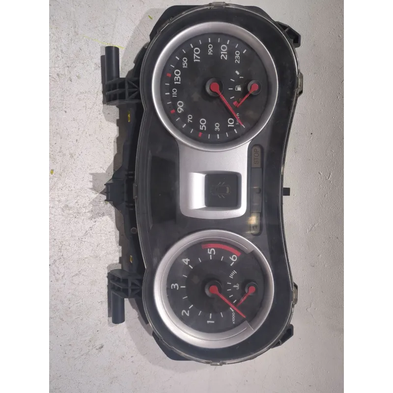 Recambio de cuadro completo para renault clio iii (2005) 1.5 dci (c/br1g) referencia OEM IAM 8200582705H  