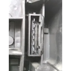 Recambio de piloto trasero derecho para skoda octavia berlina (1u2)(1997) 1.6 referencia OEM IAM 1U6945112  