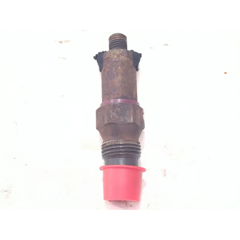Recambio de inyector para ford mondeo ii (bap) 1.8 td referencia OEM IAM LCR6705301E  