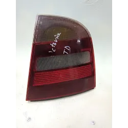 Recambio de piloto trasero derecho para skoda octavia berlina (1u2)(1999) referencia OEM IAM 1U6945112  