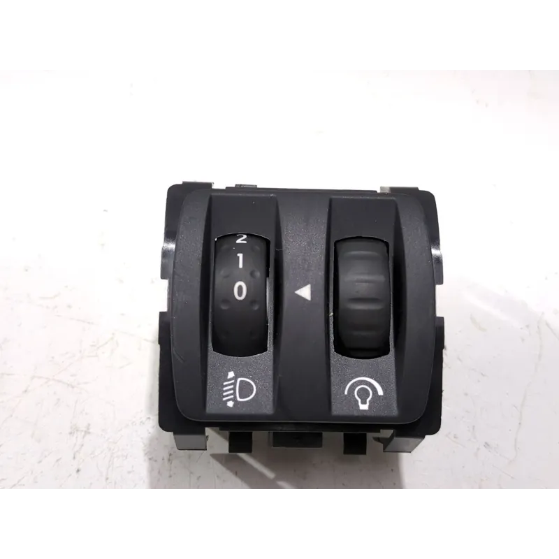 Recambio de mando multifuncion para renault captur 1.5 dci referencia OEM IAM 251900567R  
