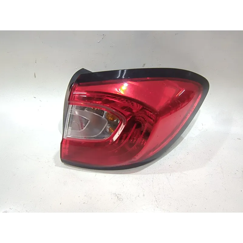 Recambio de piloto trasero derecho para renault captur 1.5 dci referencia OEM IAM 265502731R 0286312178  