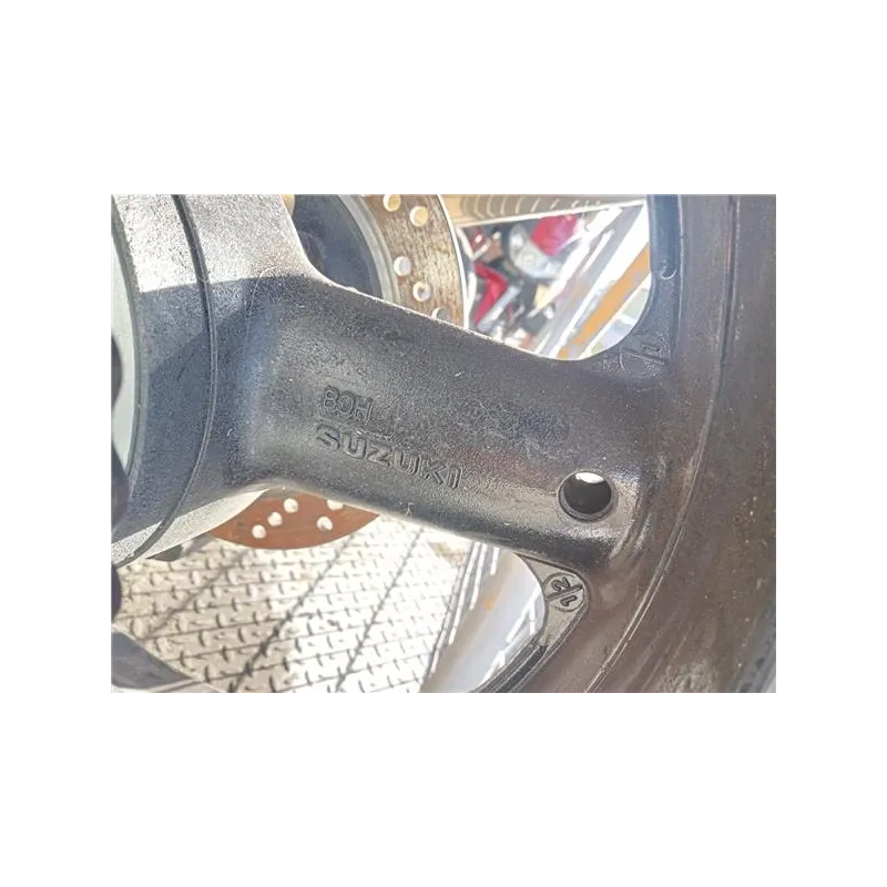 Recambio de rueda trasera para suzuki bandit gsf650 bandit gsf650 referencia OEM IAM J17M/CXMT4.50 DOT. Suzuki Bandit  