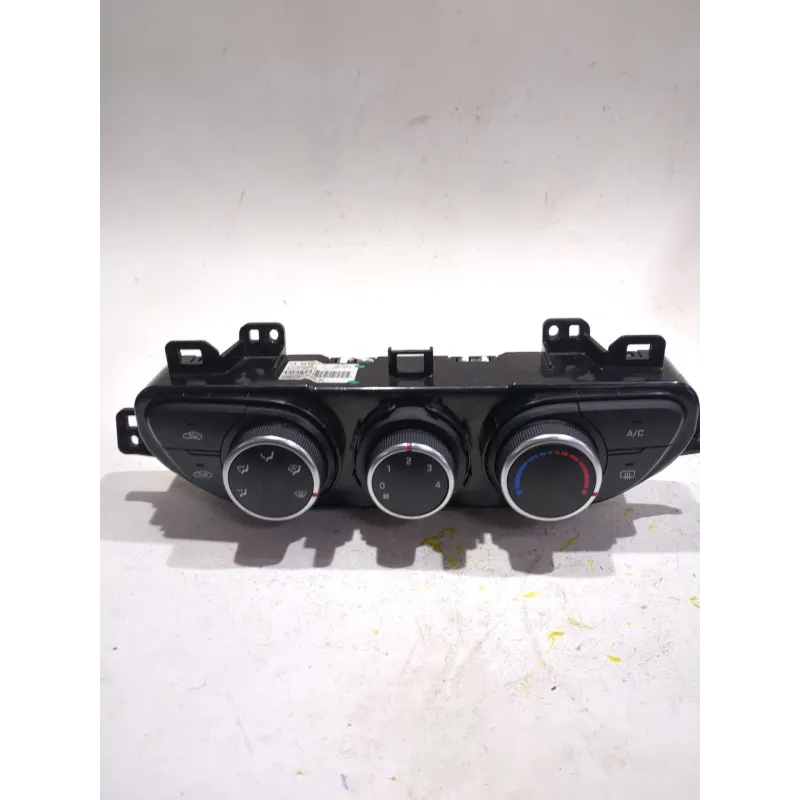Recambio de mando climatizador para hyundai i10 ii (ba, ia) 1.0 referencia OEM IAM C329QADAA  
