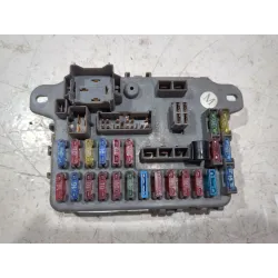 CAJA RELES / FUSIBLES YQE10121 