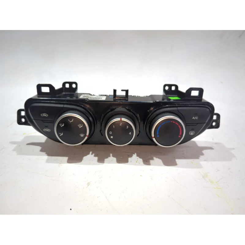 Recambio de mandos climatizador para hyundai i10 (pa)(2007) 998 referencia OEM IAM 97250B9AA0PGB  