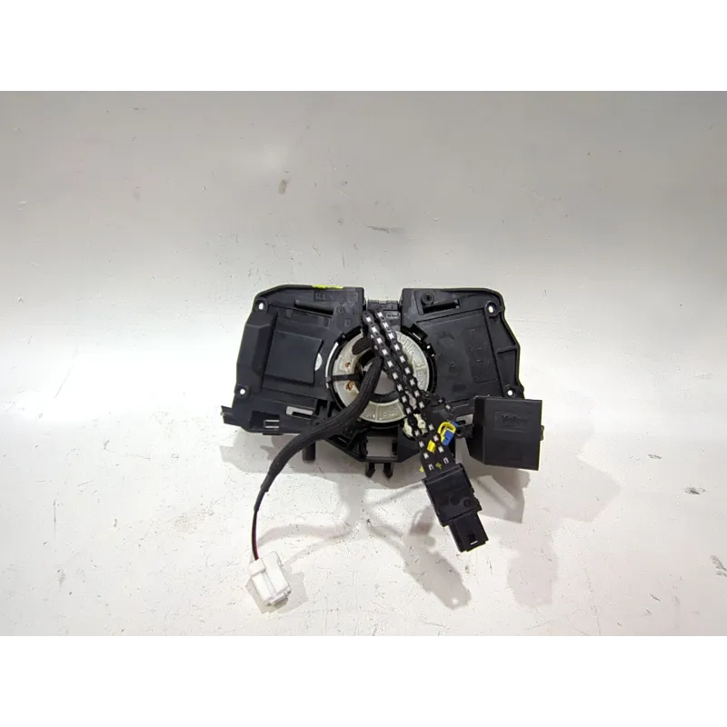 Recambio de anillo airbag para renault captur 1.5 dci referencia OEM IAM 255675887r E10670323  