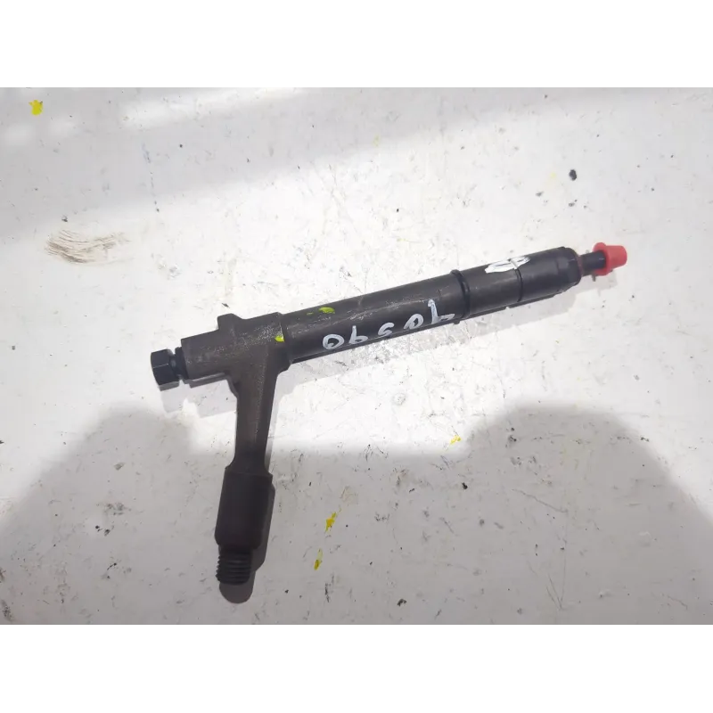 Recambio de inyector para opel corsa c (2000) 1.7 dti referencia OEM IAM TJBB01901D  