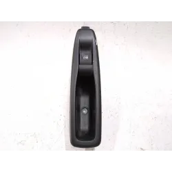 MANDO ELEVALUNAS TRASERO IZQUIERDO 829507217R 