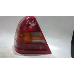 PILOTO TRASERO IZQUIERDO 2028200164L 