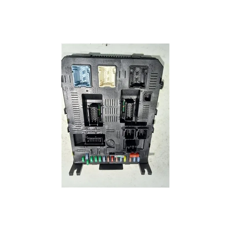 Recambio de caja fusibles/rele para citroën c4 berlina (06.2004) 2.0 16v referencia OEM IAM 21677791B  