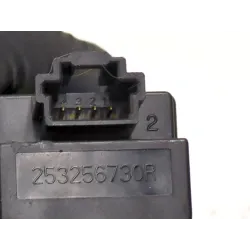 Recambio de interruptor para renault captur 1.5 dci referencia OEM IAM 253256730R  
